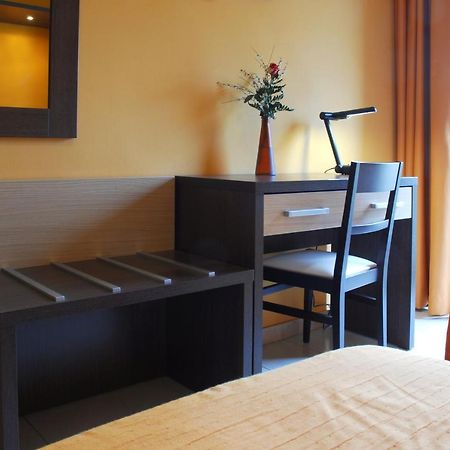 Hotel Michelangelo Teramo Εξωτερικό φωτογραφία