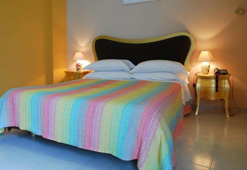 Hotel Michelangelo Teramo Εξωτερικό φωτογραφία