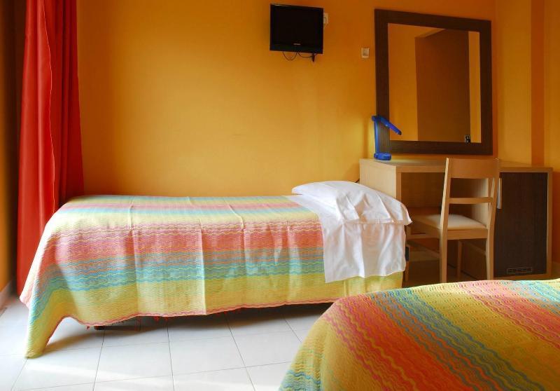 Hotel Michelangelo Teramo Εξωτερικό φωτογραφία