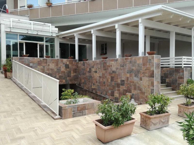 Hotel Michelangelo Teramo Εξωτερικό φωτογραφία