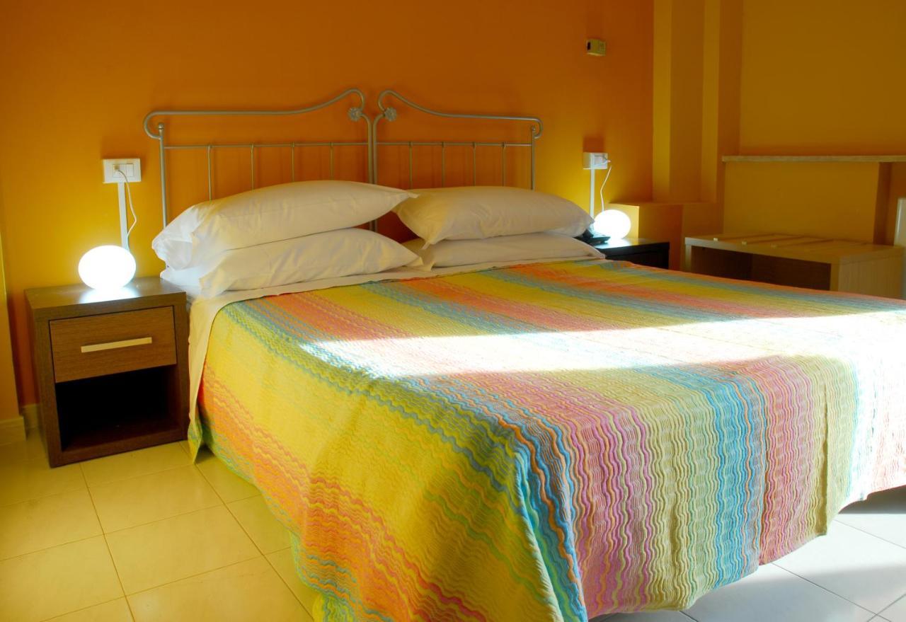 Hotel Michelangelo Teramo Εξωτερικό φωτογραφία